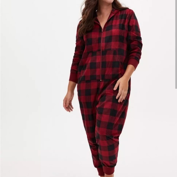 Torrid Buffalo Plaid Fleece Hooded Lounge One Piece Back Flap Size 0/00 (M/L) - Picture 1 of 7